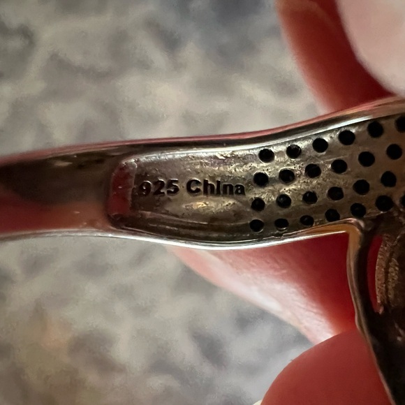 Sterling ring - Picture 6 of 7